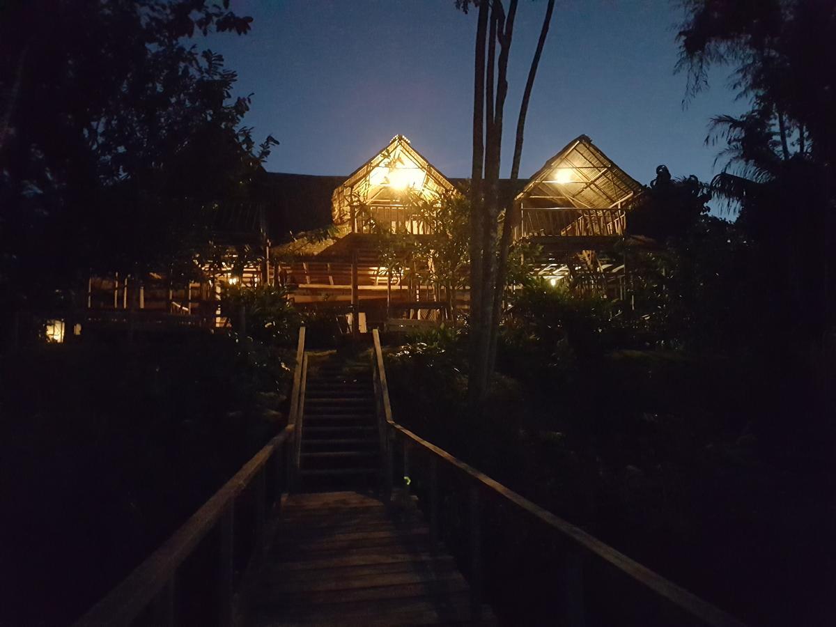 Tambopata Tres Chimbadas Lake Lodge מראה חיצוני תמונה